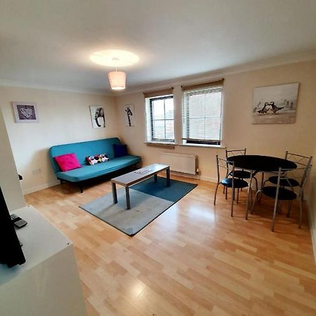 Chelmsford Town Centre Apartments With Car Parking Экстерьер фото
