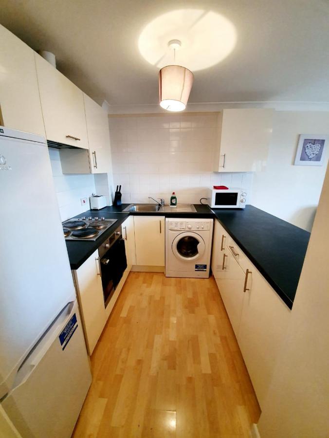 Chelmsford Town Centre Apartments With Car Parking Экстерьер фото